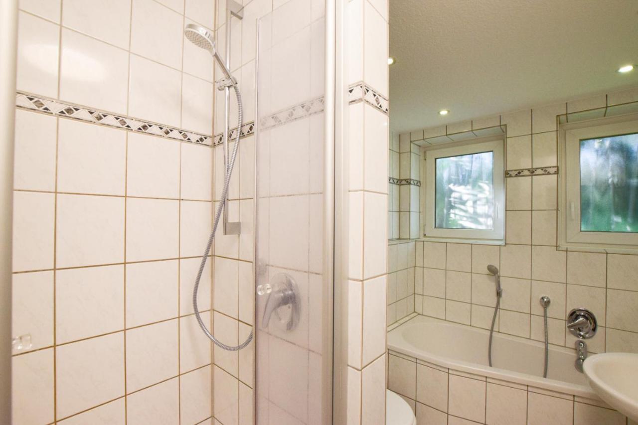 Raj Living - 1 , 3 And 4 Room Apartments - 20 Min Messe Dus & Airport Dus Meerbusch Exterior photo